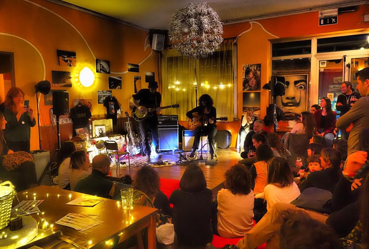 Sunflower Beach Backpacker Hostel & Bar Ρίμινι Εξωτερικό φωτογραφία