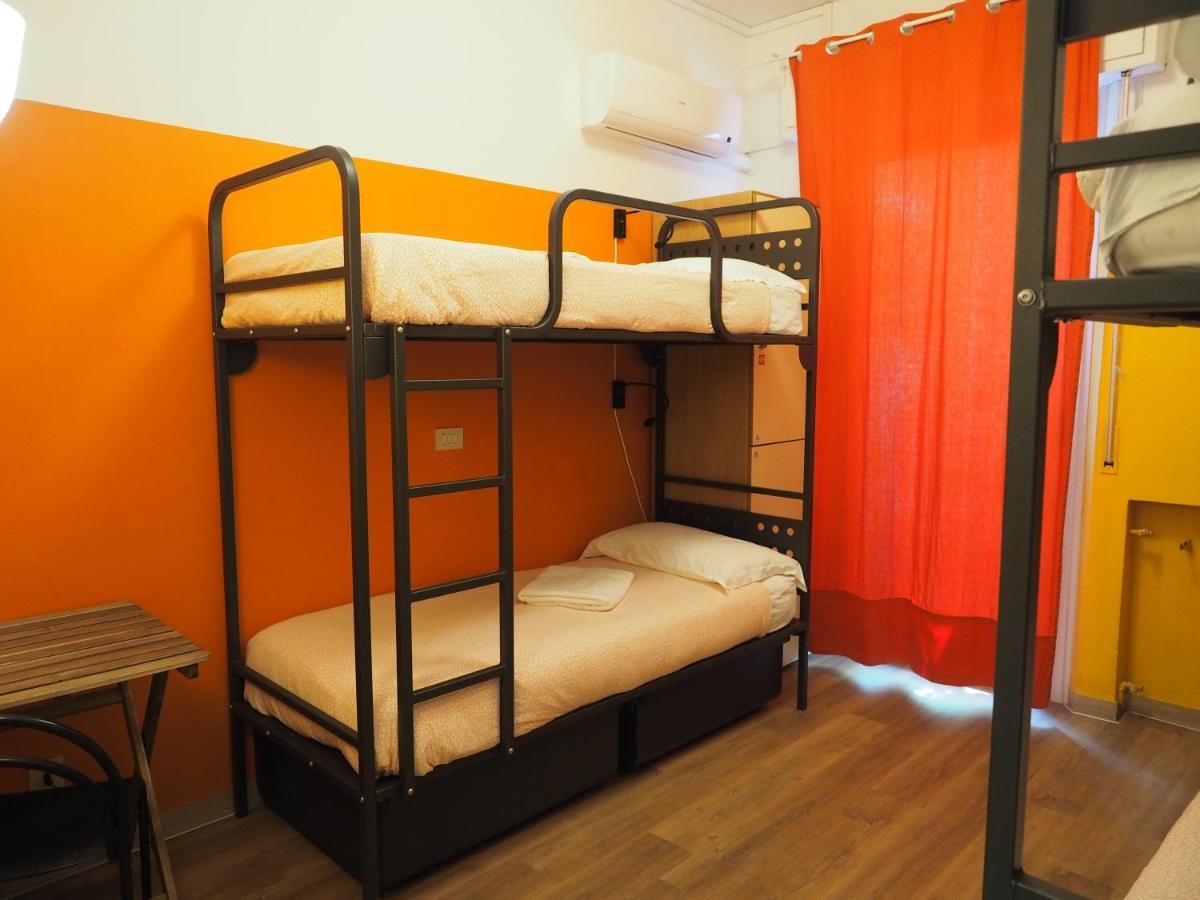 Sunflower Beach Backpacker Hostel & Bar Ρίμινι Εξωτερικό φωτογραφία
