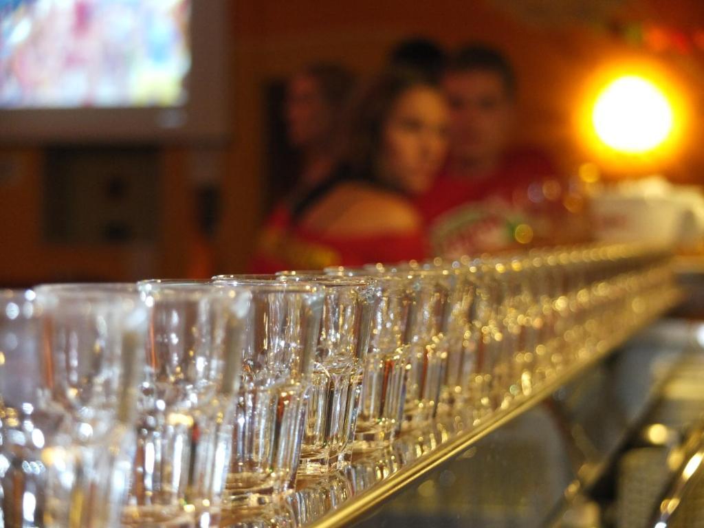 Sunflower Beach Backpacker Hostel & Bar Ρίμινι Εξωτερικό φωτογραφία