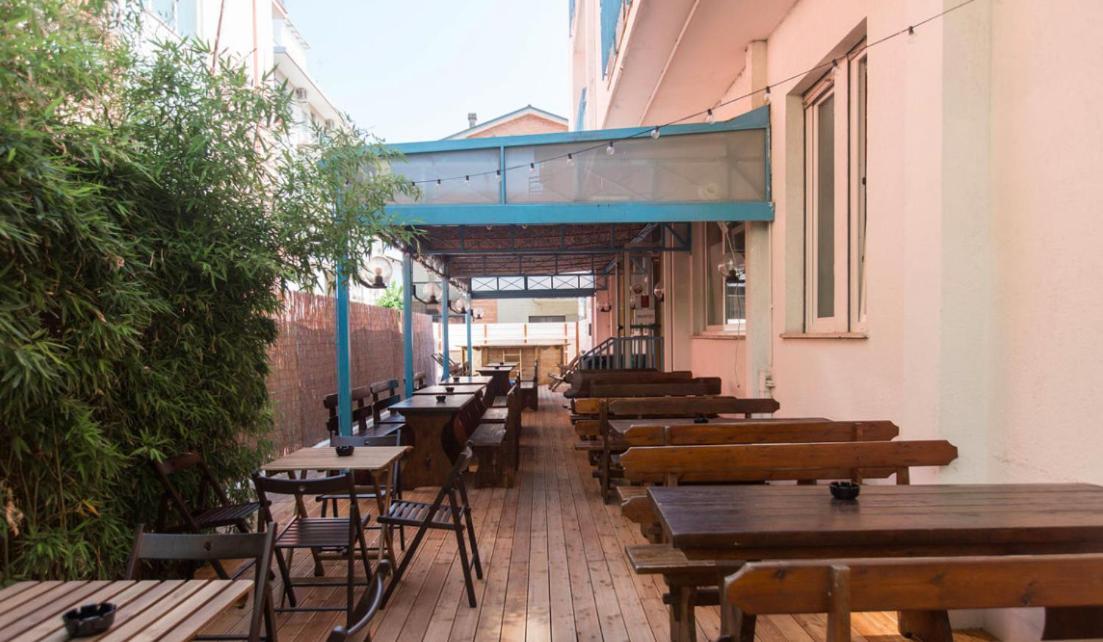 Sunflower Beach Backpacker Hostel & Bar Ρίμινι Εξωτερικό φωτογραφία